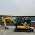 JCB 85Z-1