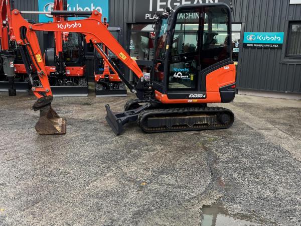 Kubota KX030-4